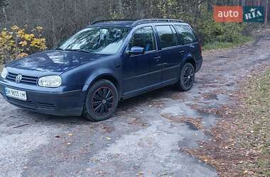 Универсал Volkswagen Golf 2000 в Сарнах