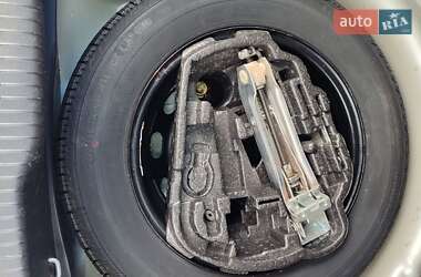 Хэтчбек Volkswagen Golf 2002 в  фото 25 Хэтчбек Volkswagen Golf 2002 в