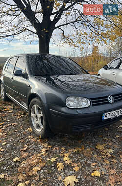 Хэтчбек Volkswagen Golf 1999 в Галиче