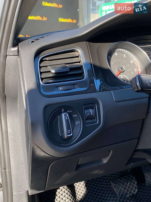 Хетчбек Volkswagen Golf 2018 в Кривому Розі