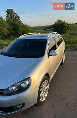 Универсал Volkswagen Golf 2009 в 