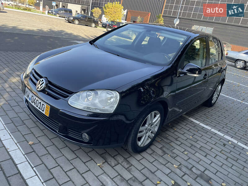 Хэтчбек Volkswagen Golf 2006 в Луцке фото 2 Хэтчбек Volkswagen Golf 2006 в Луцке