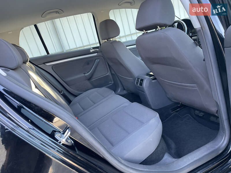 Хэтчбек Volkswagen Golf 2006 в Луцке фото 7 Хэтчбек Volkswagen Golf 2006 в Луцке