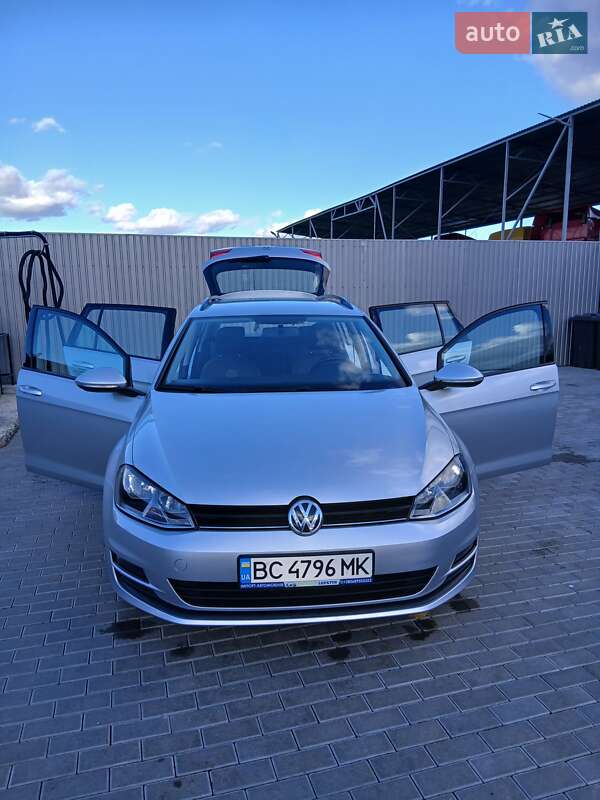 Универсал Volkswagen Golf 2015 в Лопатине