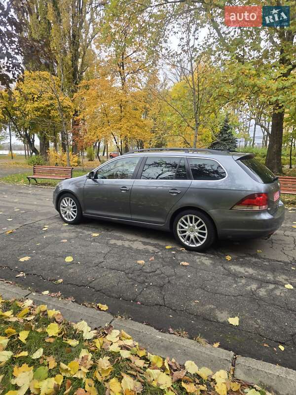 Універсал Volkswagen Golf 2012 в Києві фото 28 Універсал Volkswagen Golf 2012 в Києві