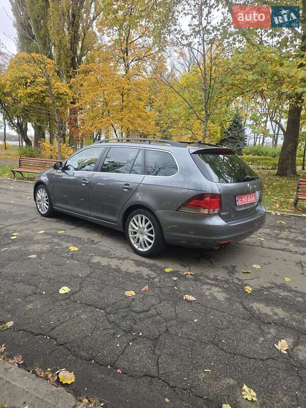 Універсал Volkswagen Golf 2012 в Києві фото 47 Універсал Volkswagen Golf 2012 в Києві