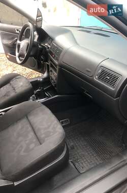 Универсал Volkswagen Golf 1999 в Сумах