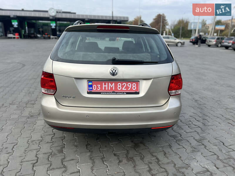 Универсал Volkswagen Golf 2008 в Луцке