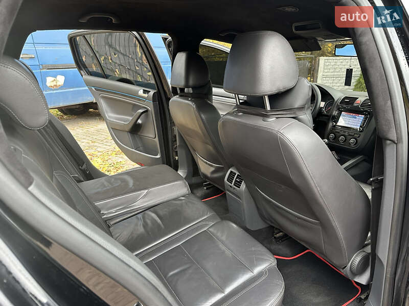 Хэтчбек Volkswagen Golf 2007 в Львове