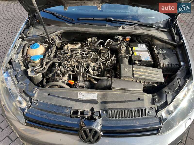 Універсал Volkswagen Golf 2012 в Львові