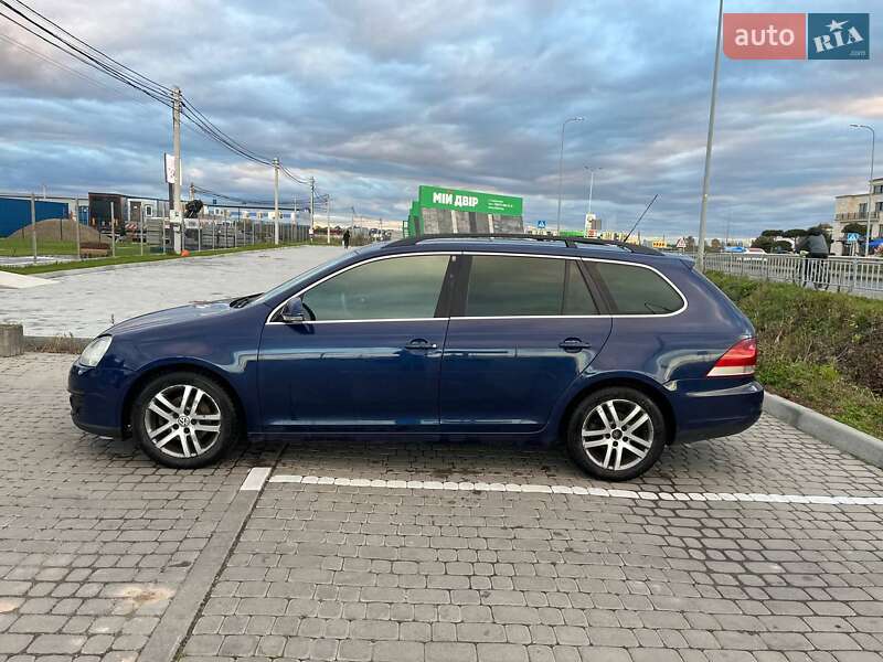 Універсал Volkswagen Golf 2008 в Львові