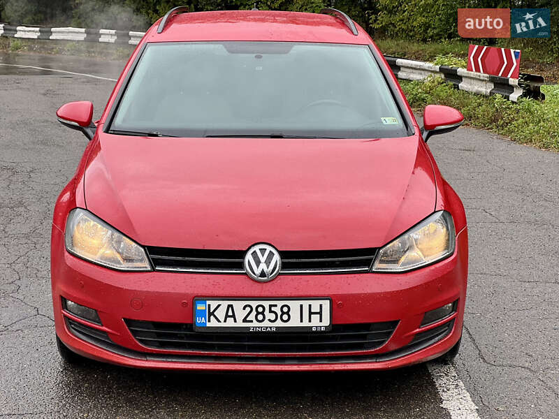 Універсал Volkswagen Golf 2015 в Львові
