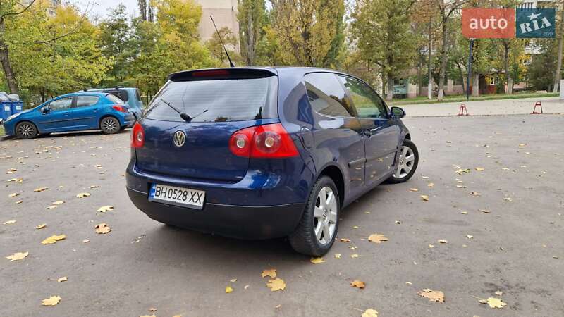 Хетчбек Volkswagen Golf 2006 в Одесі