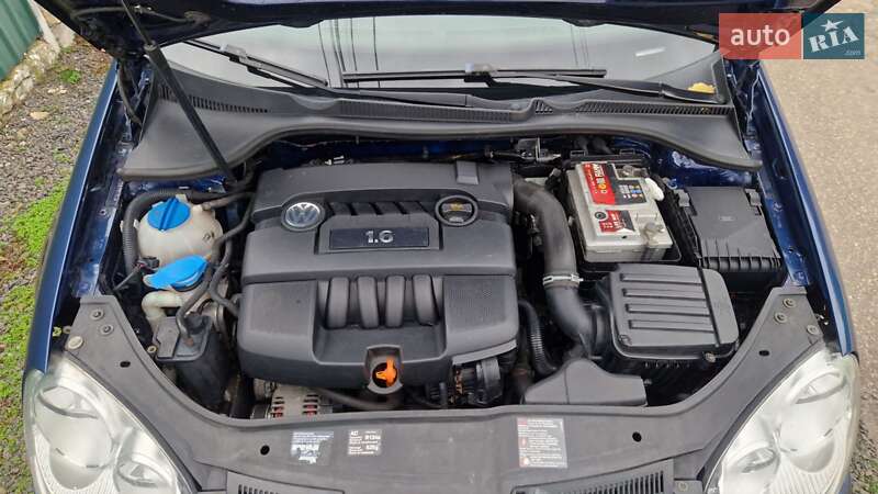 Хетчбек Volkswagen Golf 2006 в Одесі