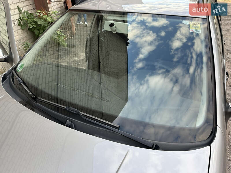 Універсал Volkswagen Golf 2001 в Харкові фото 27 Універсал Volkswagen Golf 2001 в Харкові