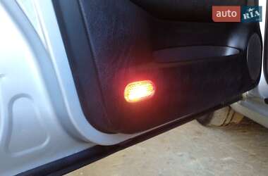 Универсал Volkswagen Golf 2004 в  фото 52 Универсал Volkswagen Golf 2004 в