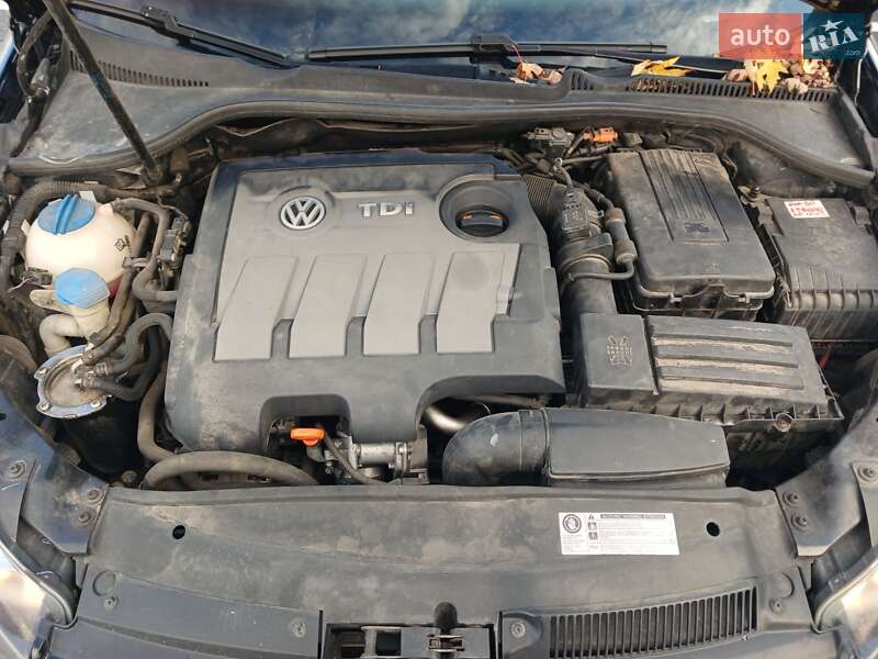 Универсал Volkswagen Golf 2013 в Киеве