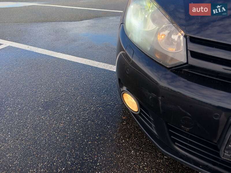 Универсал Volkswagen Golf 2013 в Киеве