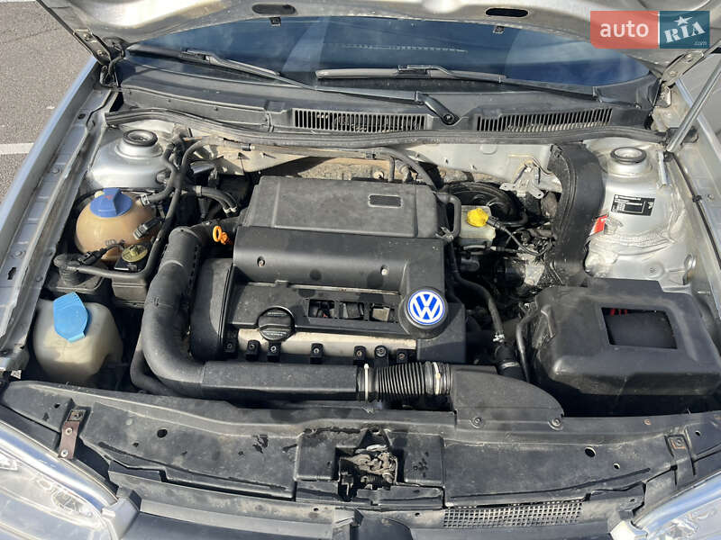 Volkswagen Golf 2002 Volkswagen Golf 2002