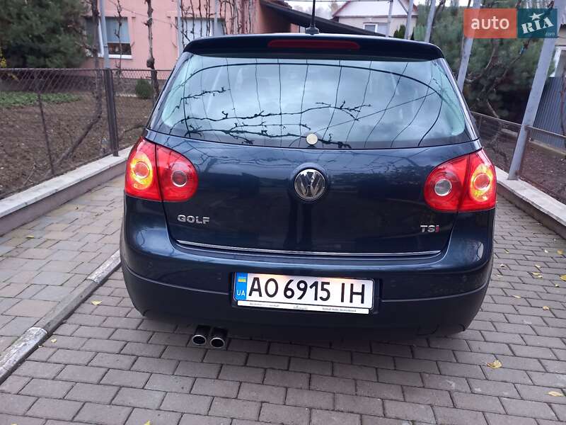 Хэтчбек Volkswagen Golf 2007 в Мукачево