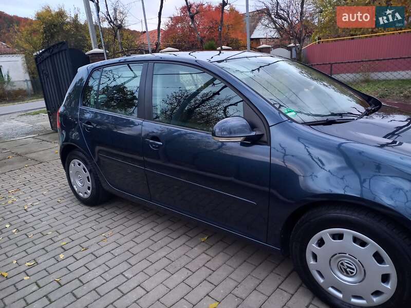 Хэтчбек Volkswagen Golf 2007 в Мукачево