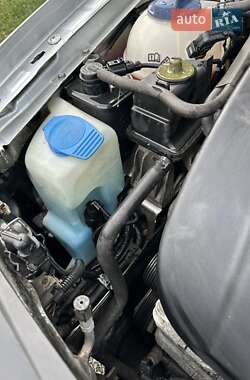 Хэтчбек Volkswagen Golf 2002 в  фото 16 Хэтчбек Volkswagen Golf 2002 в