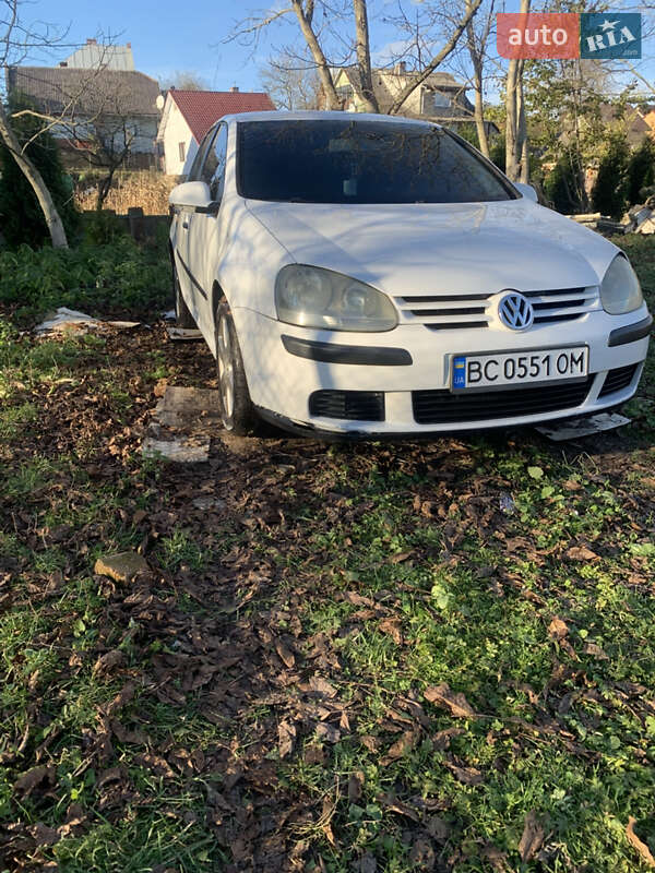 Хэтчбек Volkswagen Golf 2004 в Самборе фото 3 Хэтчбек Volkswagen Golf 2004 в Самборе