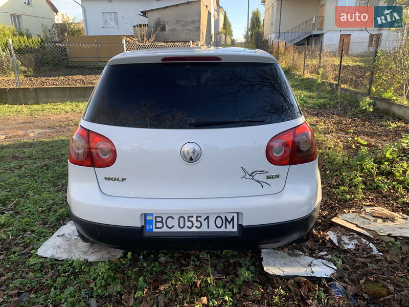 Хэтчбек Volkswagen Golf 2004 в Самборе фото 9 Хэтчбек Volkswagen Golf 2004 в Самборе