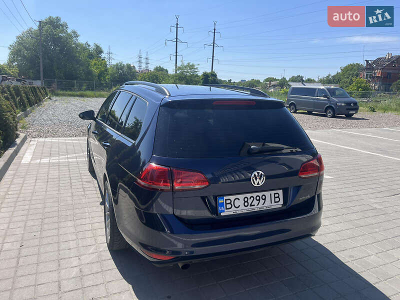 Універсал Volkswagen Golf 2014 в Львові