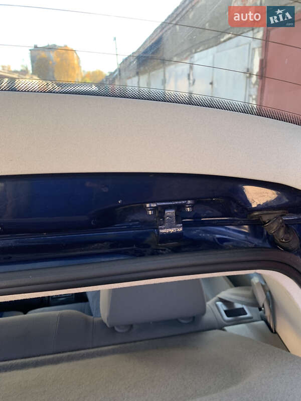 Хэтчбек Volkswagen Golf 2000 в Хмельницком