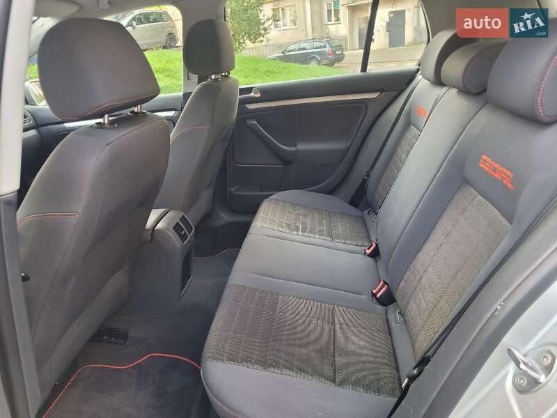 Хэтчбек Volkswagen Golf 2006 в Луцке фото 8 Хэтчбек Volkswagen Golf 2006 в Луцке