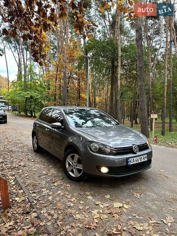 Хэтчбек Volkswagen Golf 2010 в Киеве фото 3 Хэтчбек Volkswagen Golf 2010 в Киеве