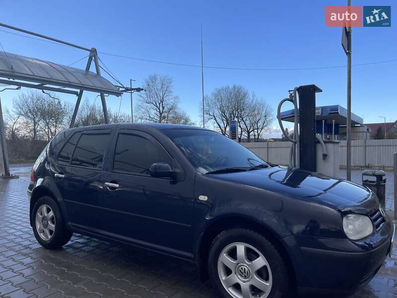 Хетчбек Volkswagen Golf 1999 в Львові