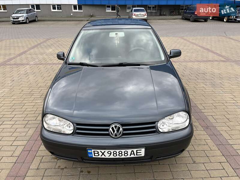 Хетчбек Volkswagen Golf 2001 в Хмельницькому