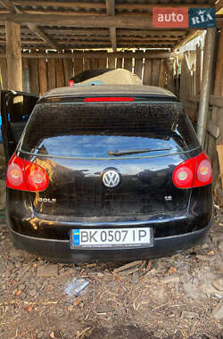 Універсал Volkswagen Golf 2004 в Вараші