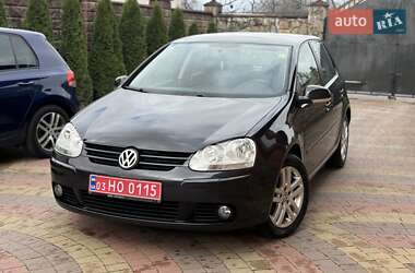 Хетчбек Volkswagen Golf 2007 в Сарнах