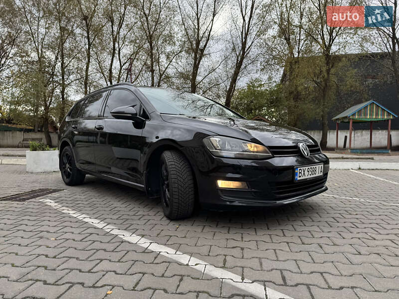 Универсал Volkswagen Golf 2013 в Хмельницком