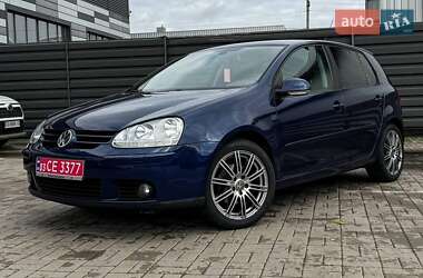 Хетчбек Volkswagen Golf 2008 в Черкасах