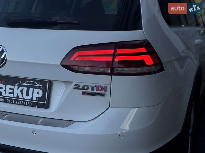 Универсал Volkswagen Golf 2017 в Киеве фото 9 Универсал Volkswagen Golf 2017 в Киеве