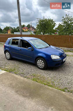 Хэтчбек Volkswagen Golf 2004 в Ивано-Франковске