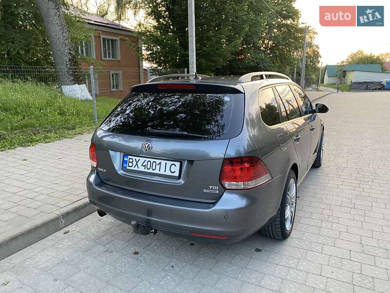 Універсал Volkswagen Golf 2010 в Хмельницькому