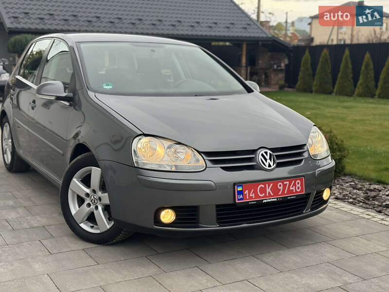 Хэтчбек Volkswagen Golf 2007 в Львове