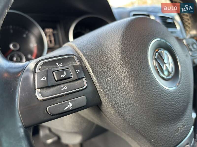 Универсал Volkswagen Golf 2013 в Киеве