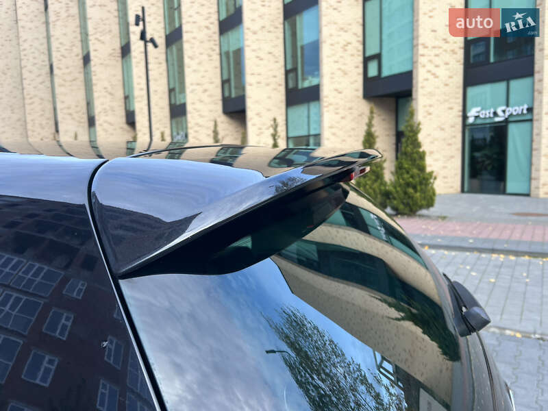 Хэтчбек Volkswagen Golf 2009 в Хмельницком