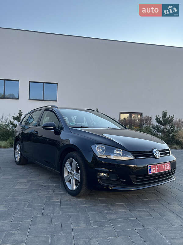 Універсал Volkswagen Golf 2015 в Луцьку