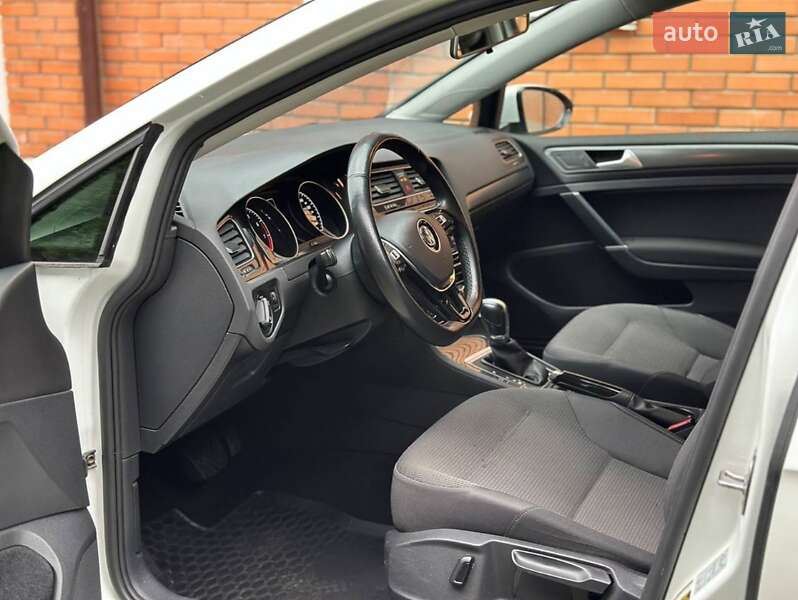 Хэтчбек Volkswagen Golf 2019 в Боярке фото 8 Хэтчбек Volkswagen Golf 2019 в Боярке