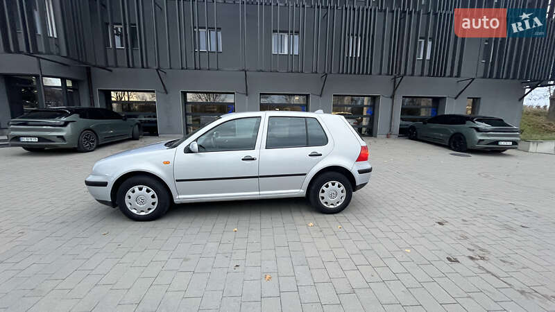 Хэтчбек Volkswagen Golf 1998 в Львове