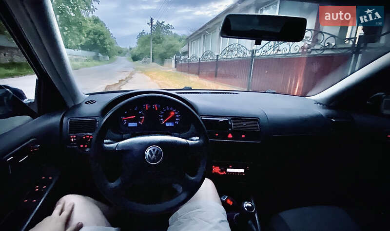 Хетчбек Volkswagen Golf 2003 в Кам'янець-Подільському фото 26 Хетчбек Volkswagen Golf 2003 в Кам'янець-Подільському