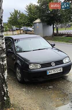 Хетчбек Volkswagen Golf 1998 в Виноградові