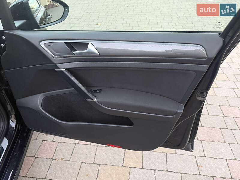 Універсал Volkswagen Golf 2018 в Стрию фото 33 Універсал Volkswagen Golf 2018 в Стрию